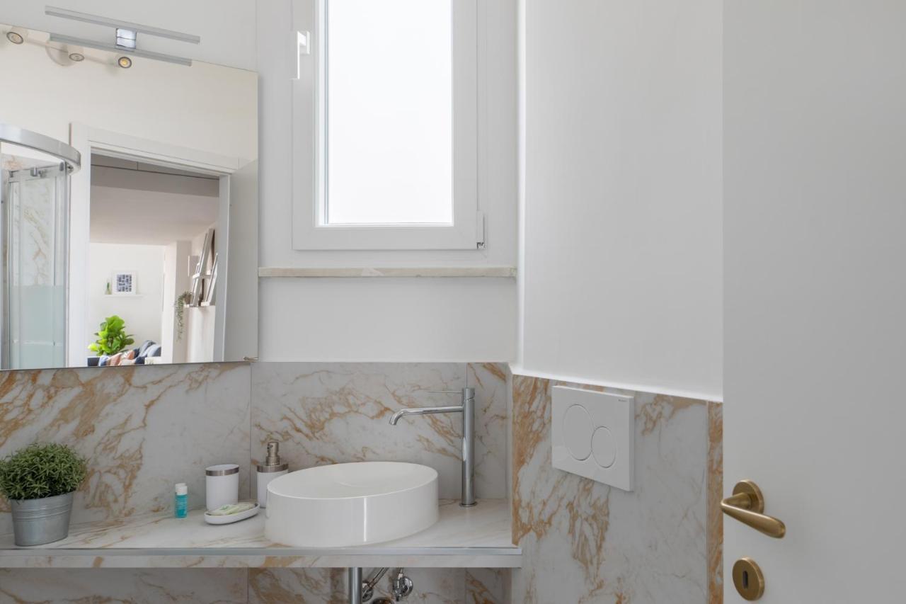 Iflat Magnificent Central Apartment Roma Ngoại thất bức ảnh